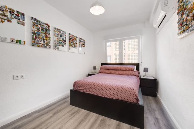3 quarto Apartamento para venda em El Campello com garagem - 224 000 € (Ref: 9872937)