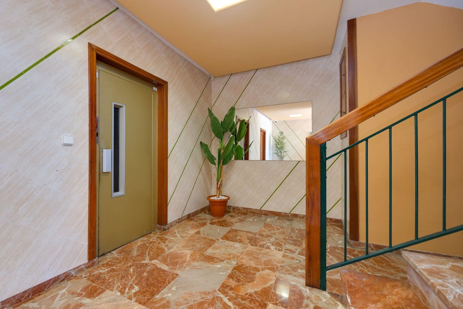 3 Zimmer Apartment zu verkaufen in El Campello mit Pool Garage - 394.000 € (Ref: 9872938)