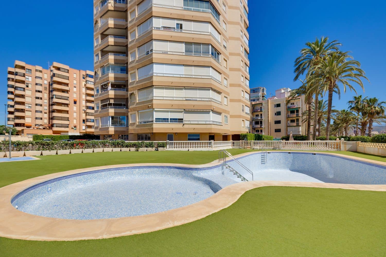 2 chambre Appartement à vendre à El Campello avec piscine garage - 420 000 € (Ref: 9872939)