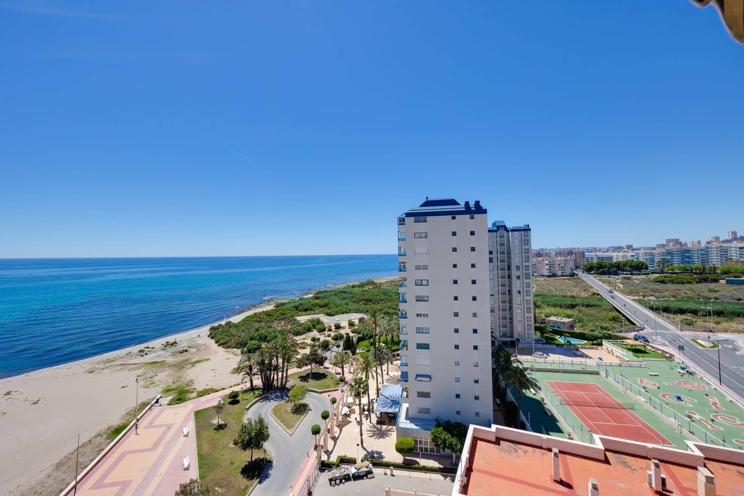 2 chambre Appartement à vendre à El Campello avec piscine garage - 420 000 € (Ref: 9872939)