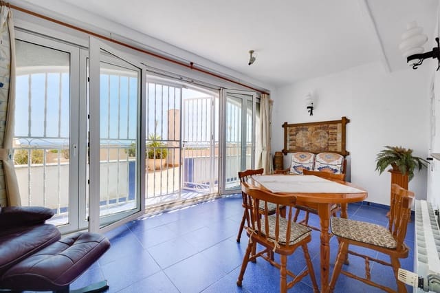 3 makuuhuone Omakotitalo myytävänä paikassa Cabo Cervera, Torrevieja mukana uima-altaan 
autotalli - 199 900 € (Ref: 9880556)
