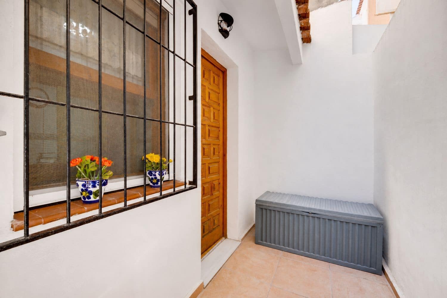 3 soveværelse Byhus til salg i Torrevieja med swimmingpool garage - € 149.000 (Ref: 9891636)