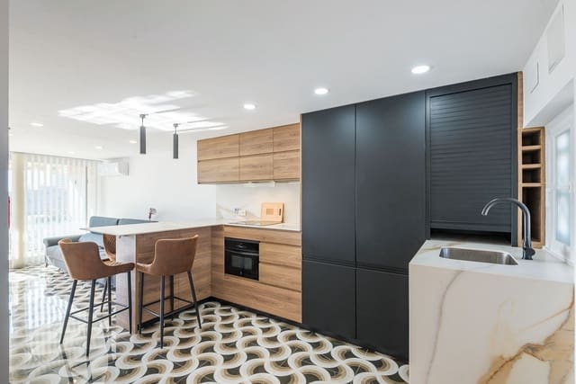1 chambre Appartement à vendre à Playa de San Juan, Alicante ville avec piscine garage - 349 000 € (Ref: 9900068)