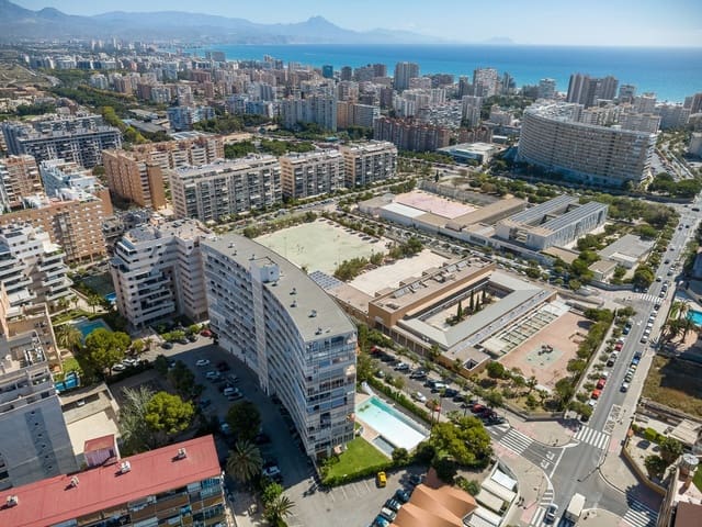 1 soveværelse Lejlighed til salg i Playa de San Juan, Alicante by med swimmingpool garage - € 344.000 (Ref: 9900068)