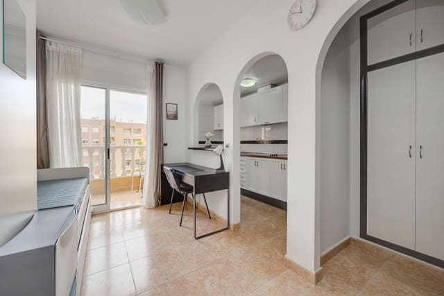 Appartement à vendre à Parque de las Naciones, Torrevieja avec piscine garage - 94 000 € (Ref: 9906796)