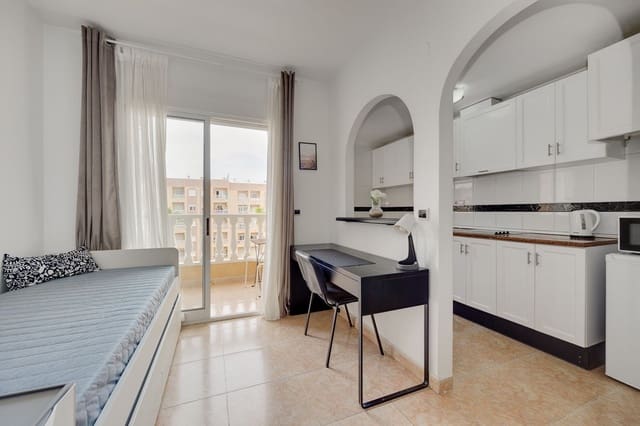 Appartement à vendre à Parque de las Naciones, Torrevieja avec piscine garage - 94 000 € (Ref: 9906796)