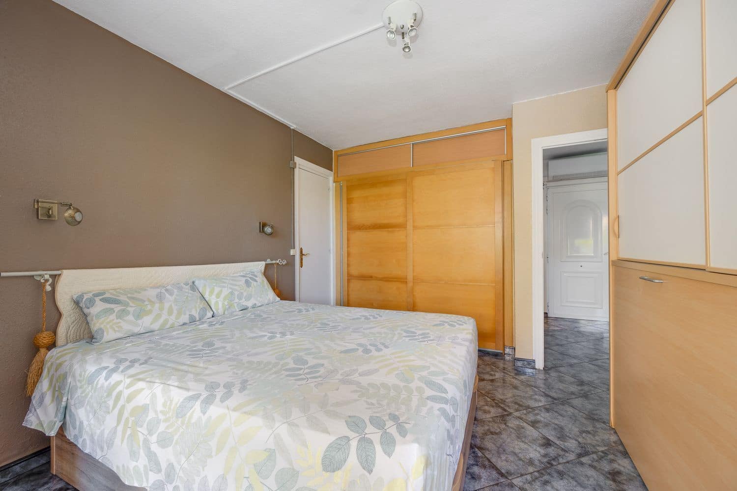 1 bedroom Apartment for sale in Torrevieja with pool garage - € 184,000 (Ref: 9919326)