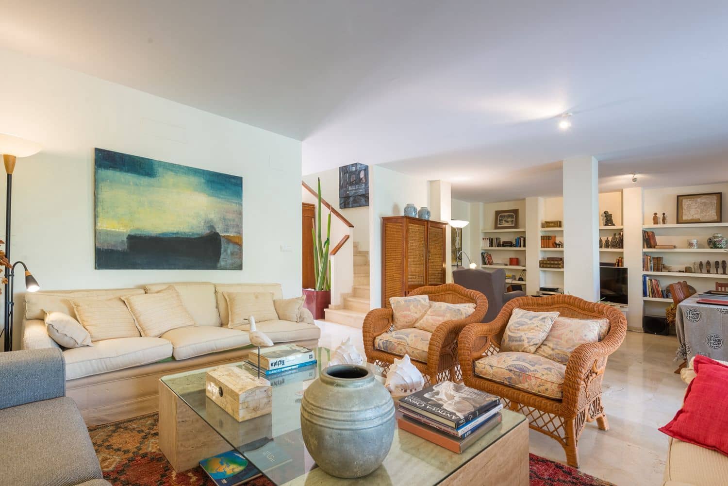 4 bedroom Townhouse for sale in Alicante / Alacant city with pool garage - € 1,150,000 (Ref: 9921670)