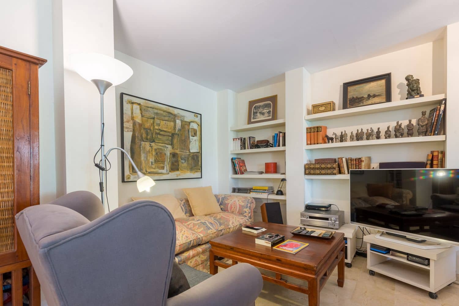 4 bedroom Townhouse for sale in Alicante / Alacant city with pool garage - € 1,150,000 (Ref: 9921670)