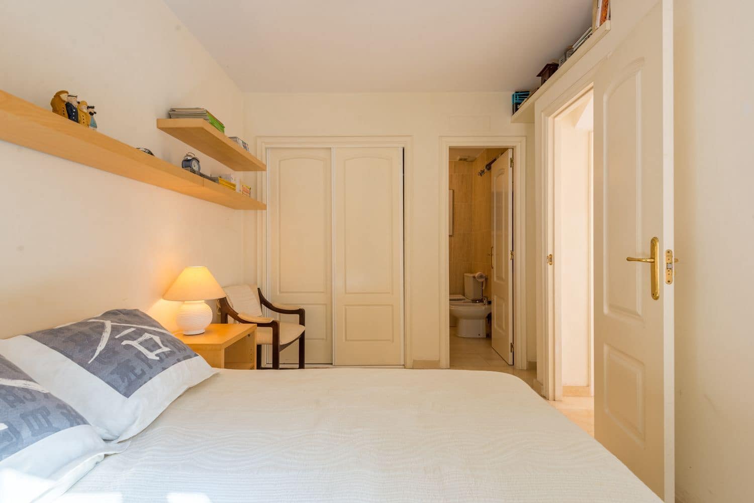 4 bedroom Townhouse for sale in Alicante / Alacant city with pool garage - € 1,150,000 (Ref: 9921670)