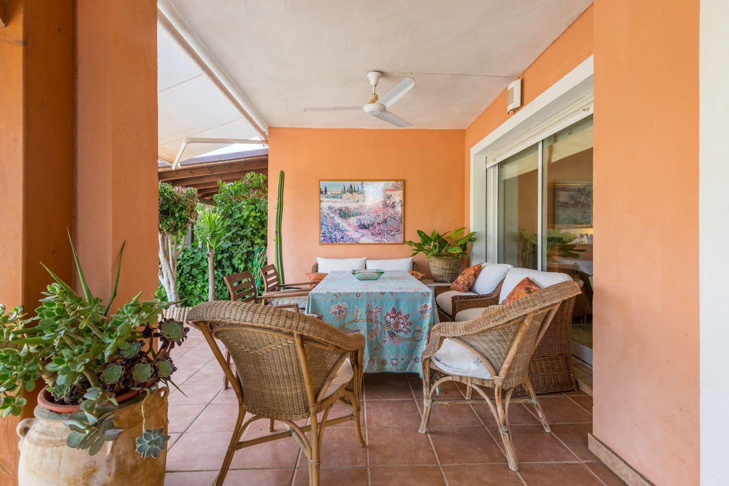 4 bedroom Townhouse for sale in Alicante / Alacant city with pool garage - € 1,150,000 (Ref: 9921670)