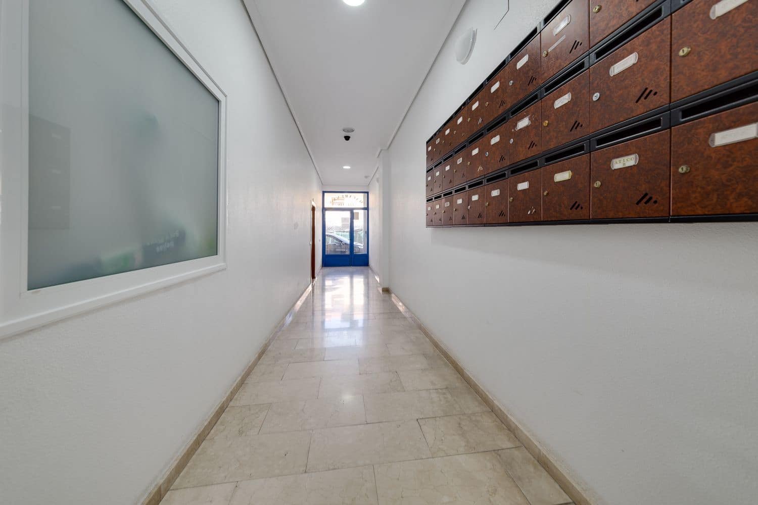2 soverom Leilighet til salgs i Torrevieja med garasje - € 169 000 (Ref: 9921671)