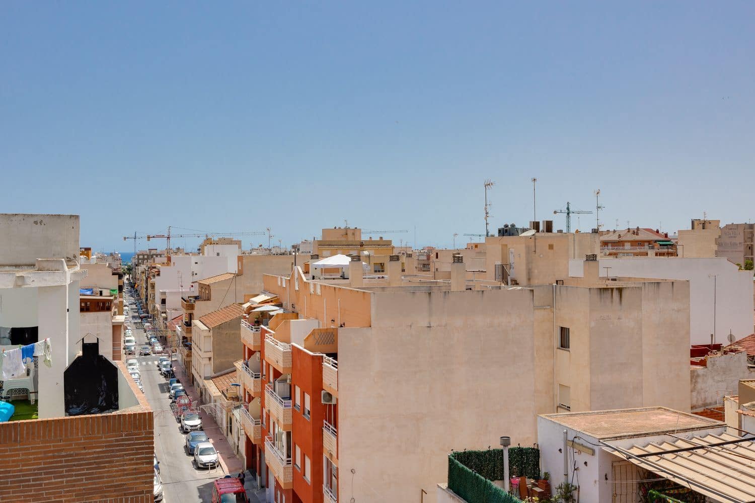 2 soverom Leilighet til salgs i Torrevieja med garasje - € 169 000 (Ref: 9921671)