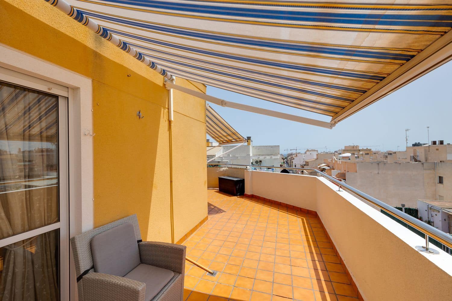 2 soverom Leilighet til salgs i Torrevieja med garasje - € 169 000 (Ref: 9921671)