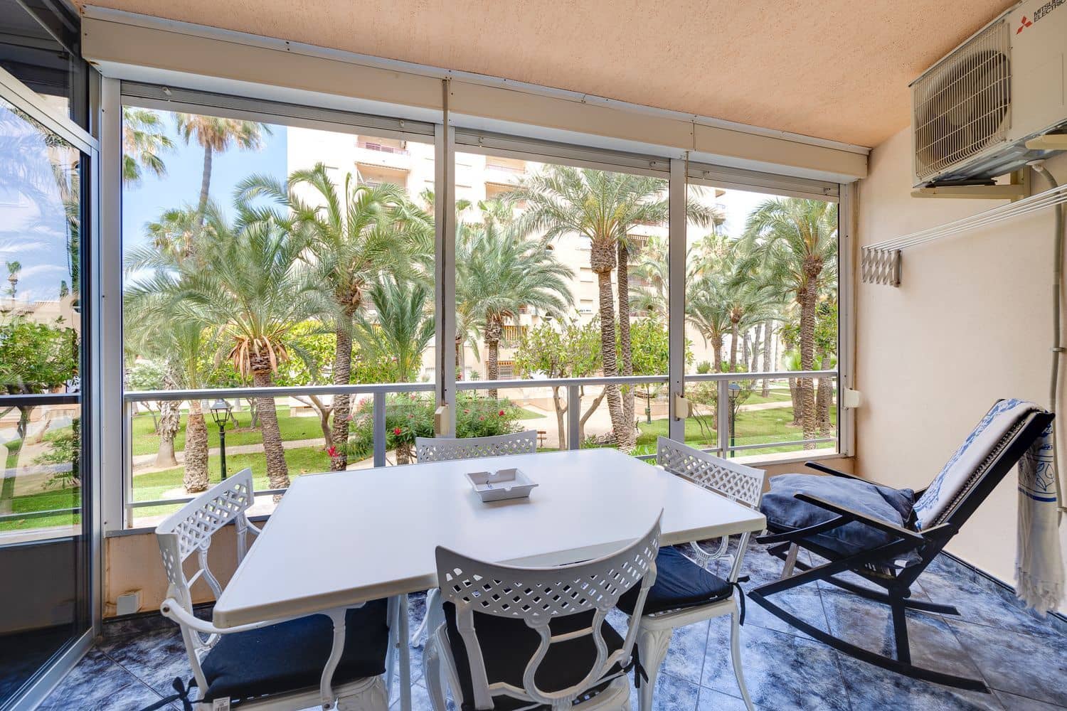 1 Zimmer Apartment zu verkaufen in Torrevieja mit Pool Garage - 171.000 € (Ref: 9921672)