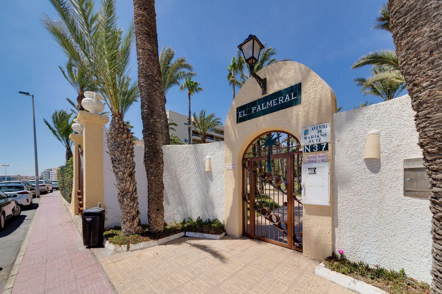1 Zimmer Apartment zu verkaufen in Torrevieja mit Pool Garage - 171.000 € (Ref: 9921672)