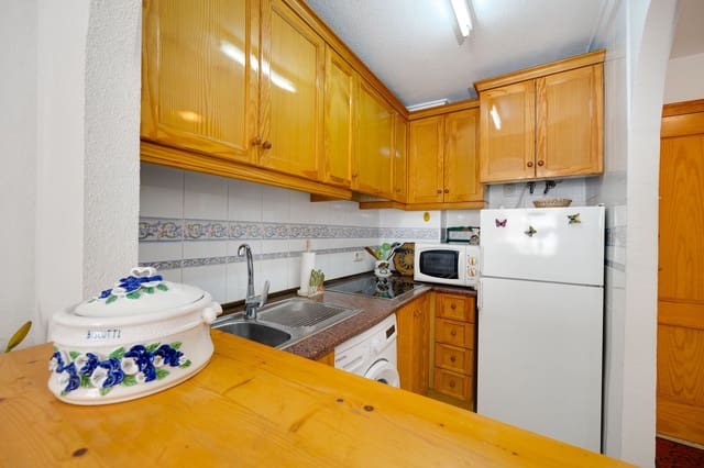 2 quarto Apartamento para venda em Playa del Acequión, Torrevieja com garagem - 135 000 € (Ref: 9935486)