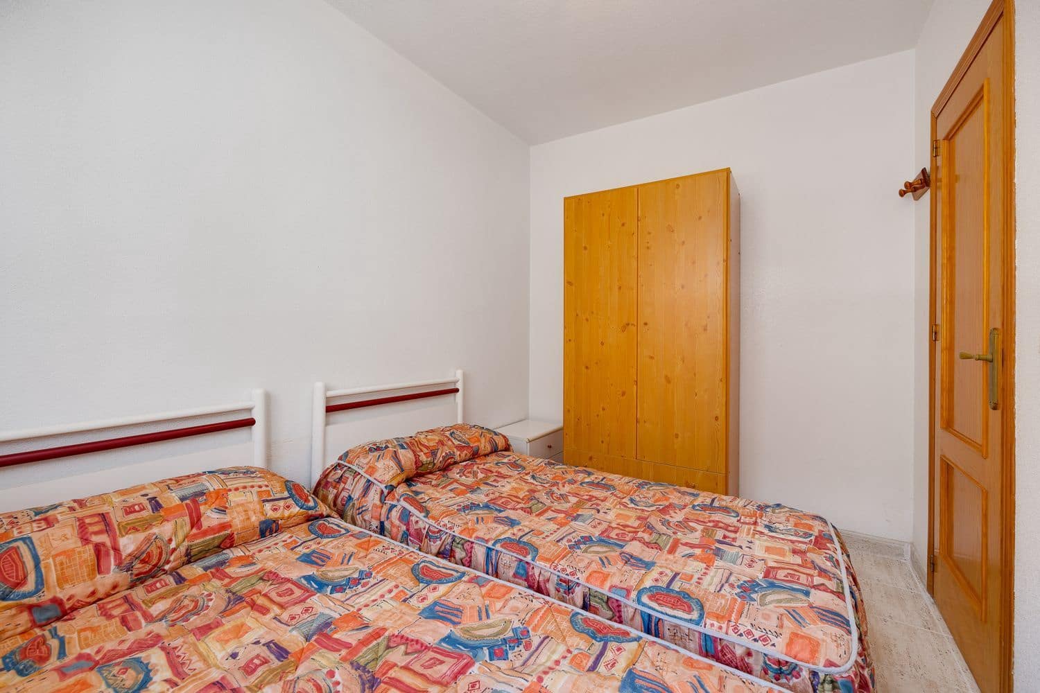 2 quarto Apartamento para venda em Torrevieja com garagem - 135 000 € (Ref: 9935486)