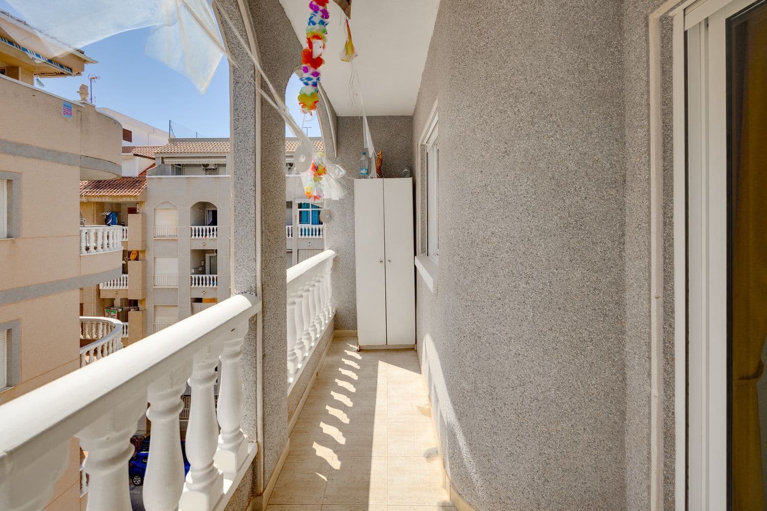 2 quarto Apartamento para venda em Torrevieja com garagem - 135 000 € (Ref: 9935486)