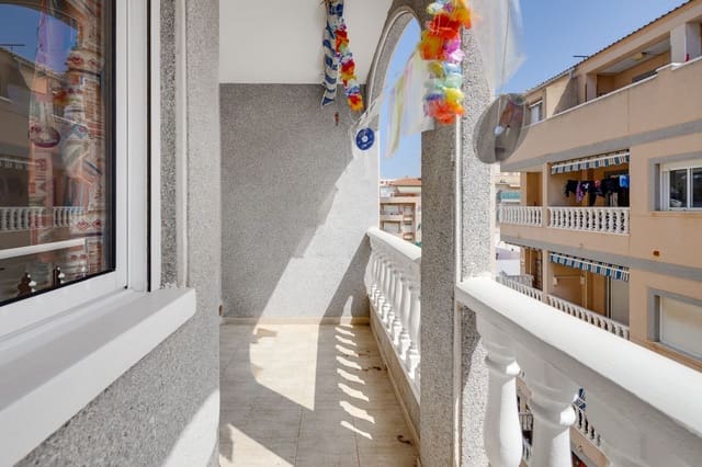 2 quarto Apartamento para venda em Playa del Acequión, Torrevieja com garagem - 135 000 € (Ref: 9935486)