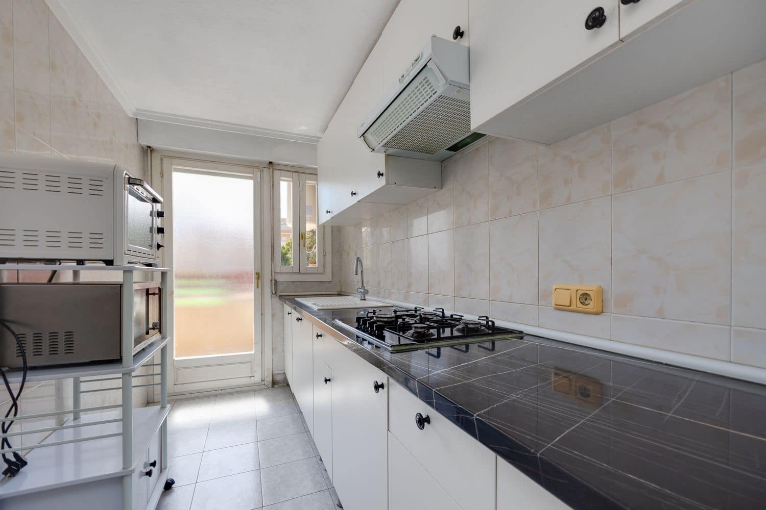 2 chambre Appartement à vendre à Torrevieja avec piscine garage - 135 000 € (Ref: 9944967)