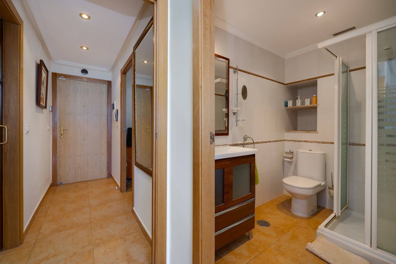 2 soverom Leilighet til salgs i Torrevieja med garasje - € 249 000 (Ref: 9944968)