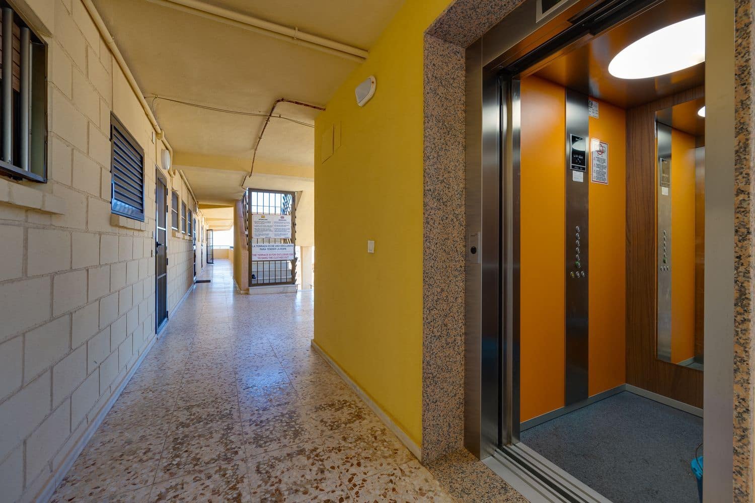 2 soverom Leilighet til salgs i Torrevieja med garasje - € 249 000 (Ref: 9944968)