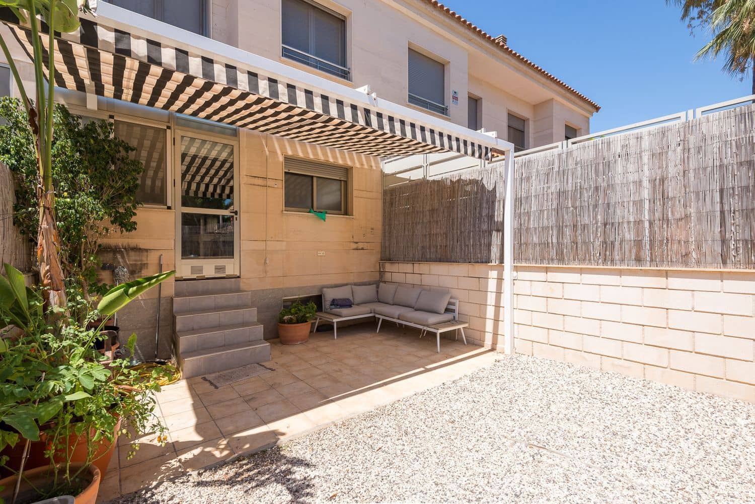 4 soveværelse Byhus til salg i San Juan de Alicante / Sant Joan d'Alacant med swimmingpool garage - € 545.000 (Ref: 9946898)