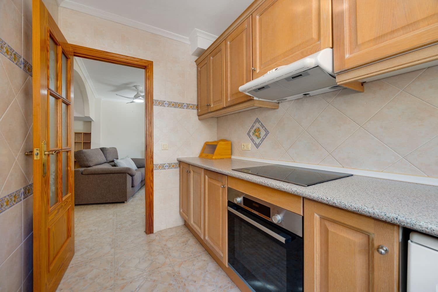 2 sypialnia Dom na sprzedaż w Playa Flamenca z basenem garażem - 208 000 € (Ref: 9956670)