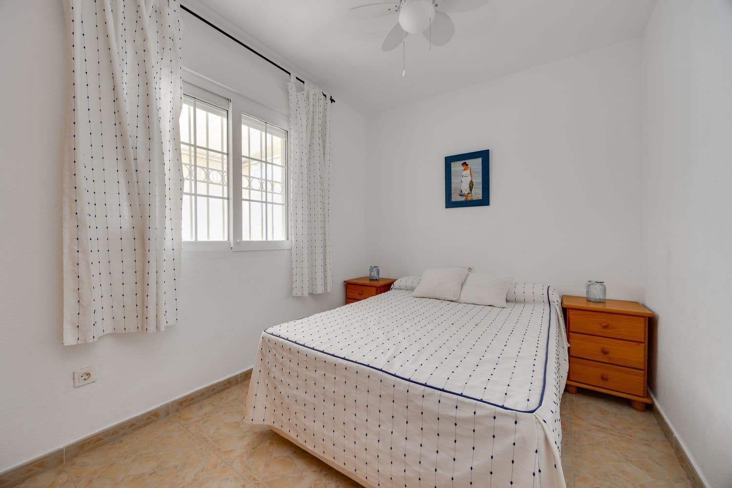 2 sypialnia Dom na sprzedaż w Playa Flamenca z basenem garażem - 208 000 € (Ref: 9956670)