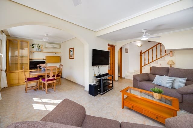 2 sypialnia Dom na sprzedaż w Playa Flamenca, Orihuela z basenem garażem - 208 000 € (Ref: 9956670)