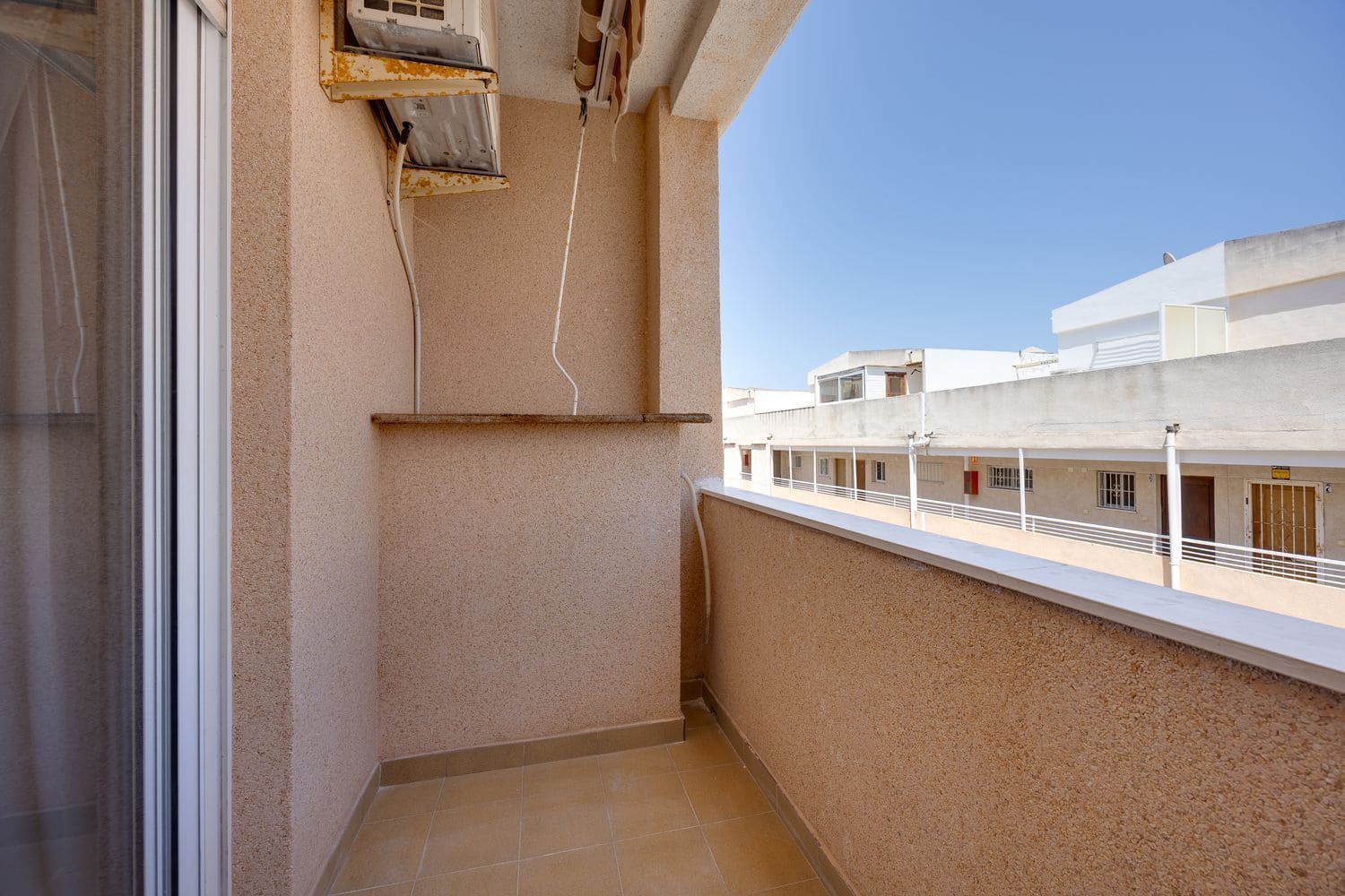 3 camera da letto Appartamento in vendita in Torrevieja con piscina garage - 154.000 € (Rif: 9961870)
