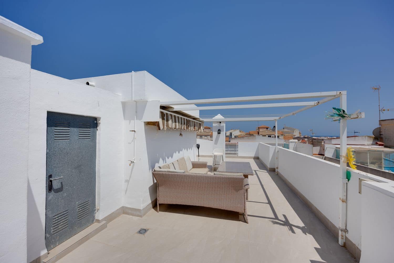 3 camera da letto Appartamento in vendita in Torrevieja con piscina garage - 154.000 € (Rif: 9961870)
