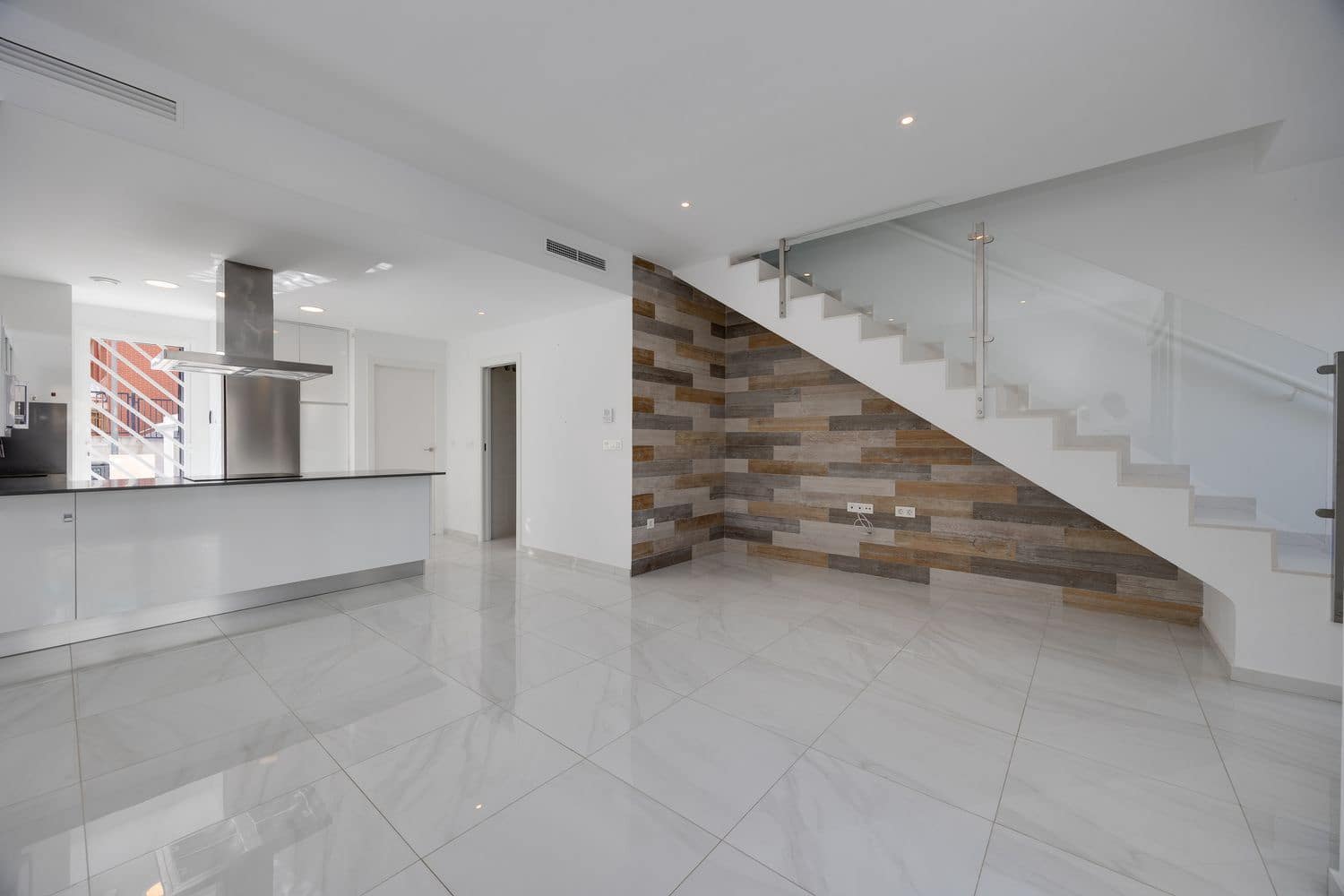 Casa de 3 habitaciones en Bigastro en venta con piscina garaje - 229.000 € (Ref: 9966027)