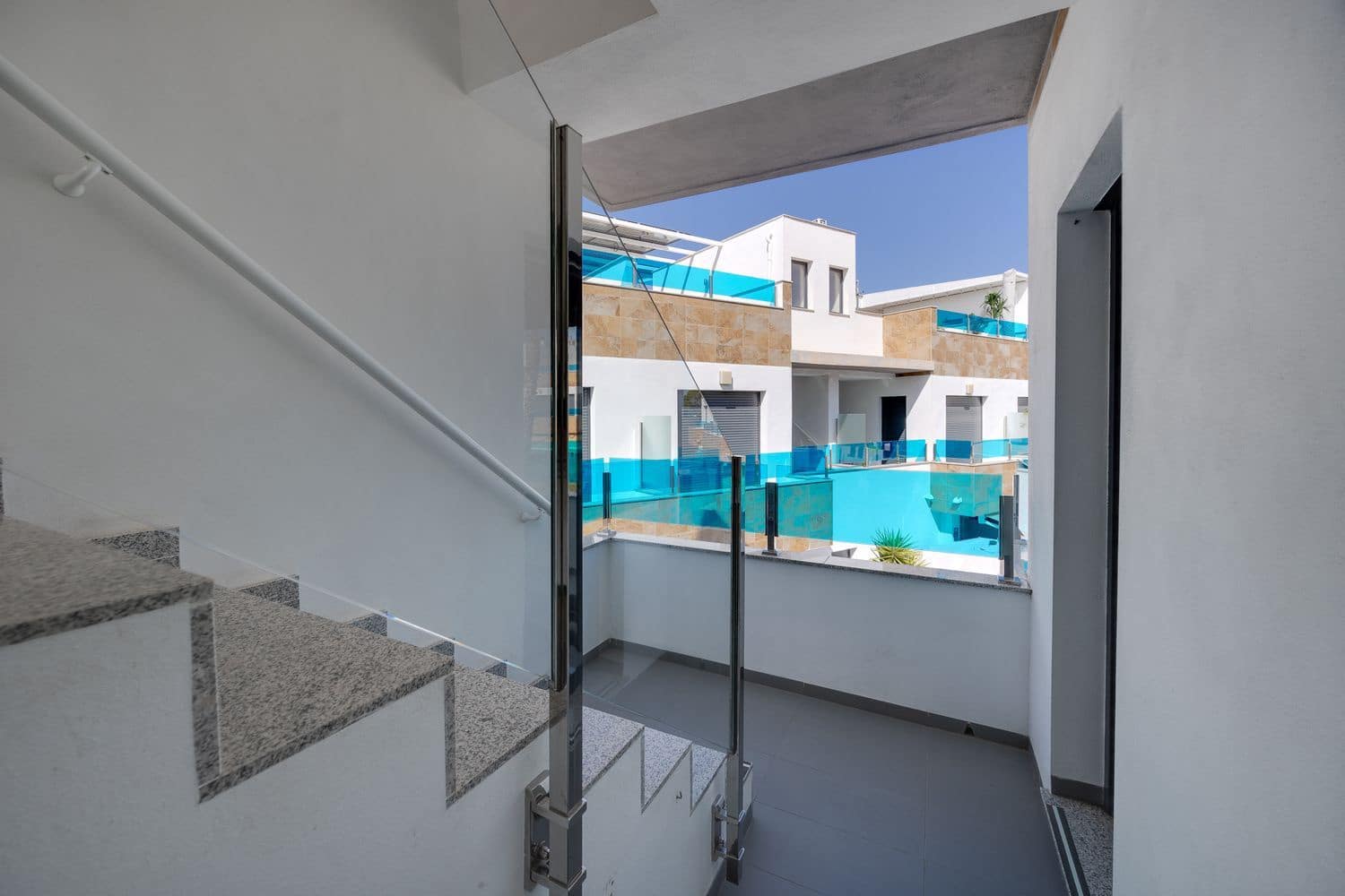 Casa de 3 habitaciones en Bigastro en venta con piscina garaje - 229.000 € (Ref: 9966027)