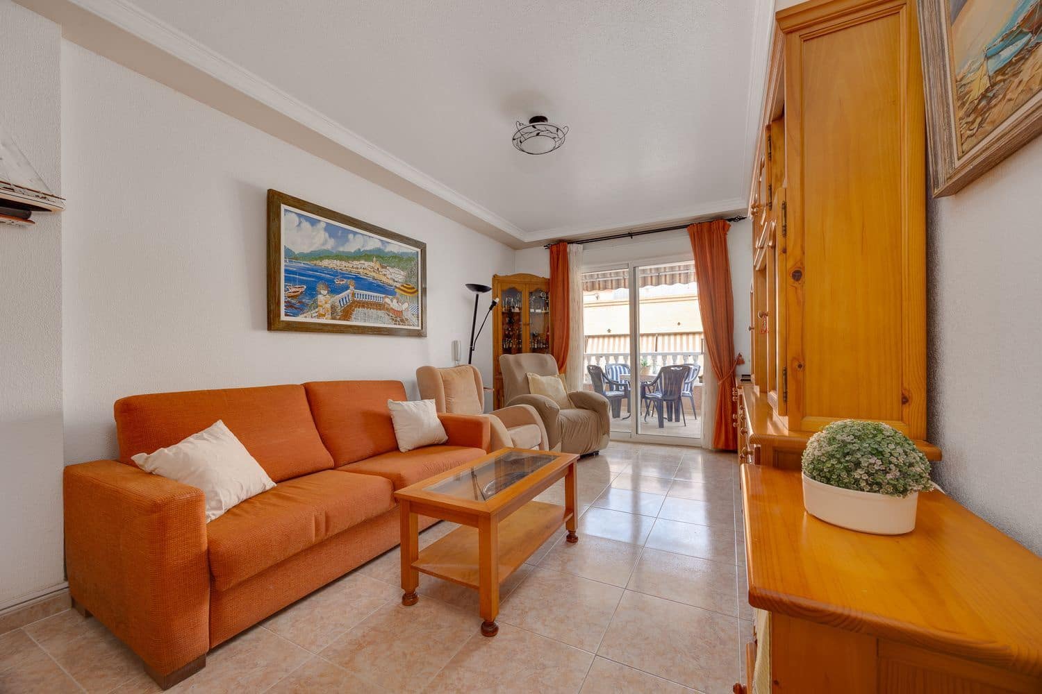 2 soveværelse Lejlighed til salg i Torrevieja med garage - € 188.000 (Ref: 9966029)