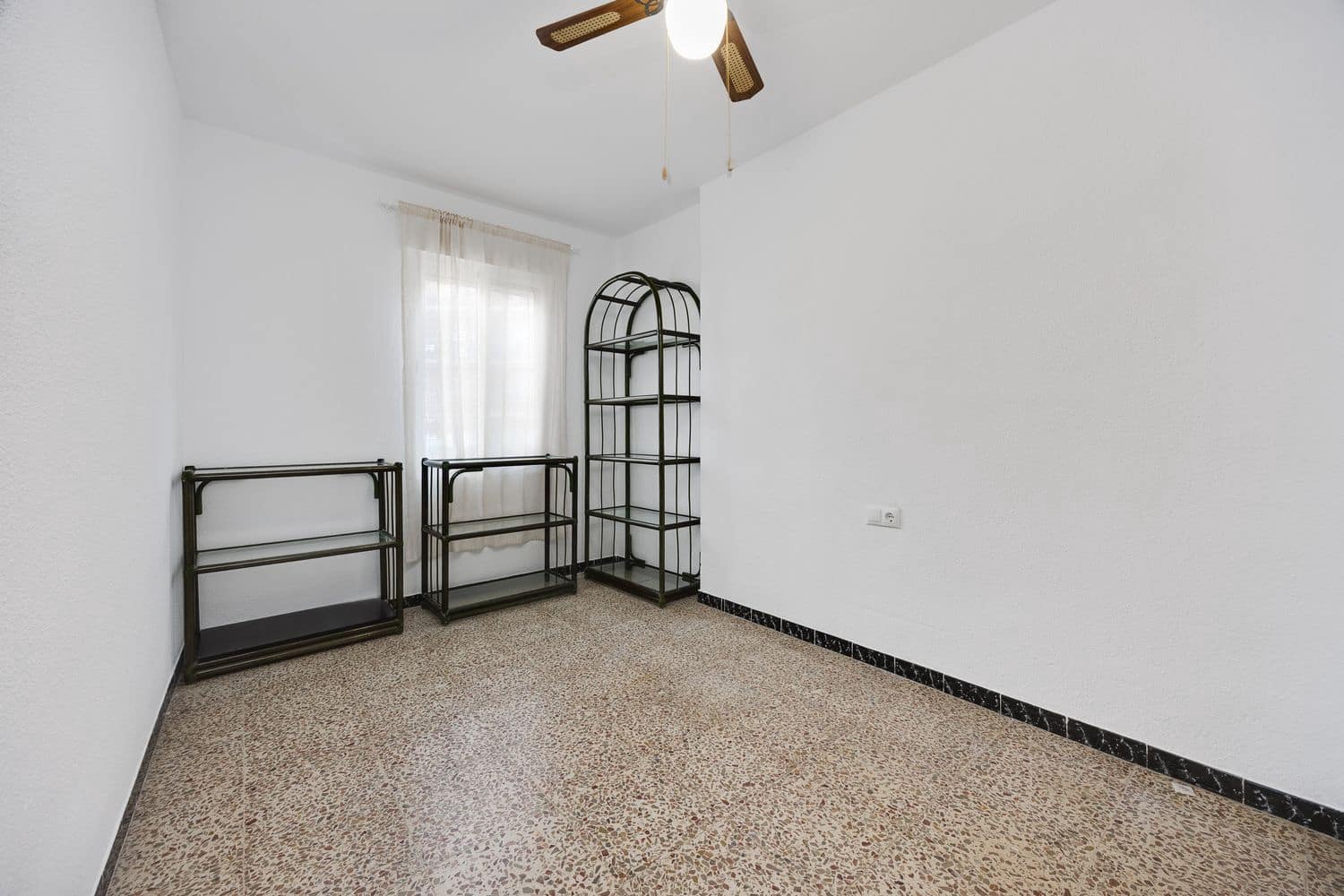 3 soveværelse Lejlighed til salg i Torrevieja med garage - € 287.000 (Ref: 9967125)