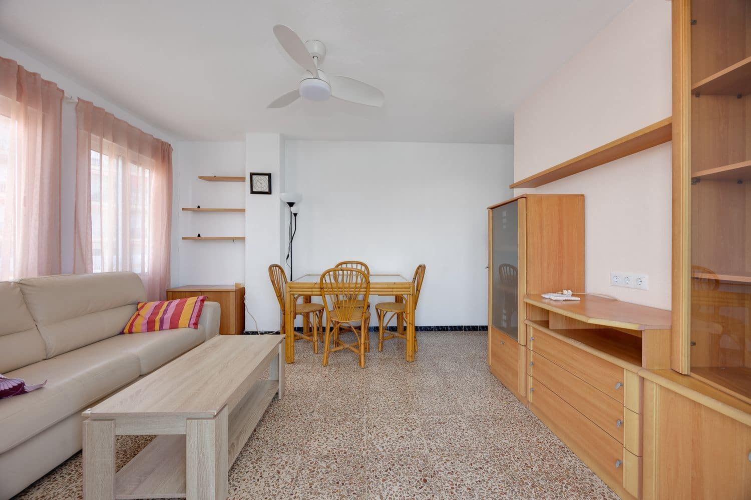 3 soveværelse Lejlighed til salg i Torrevieja med garage - € 287.000 (Ref: 9967125)