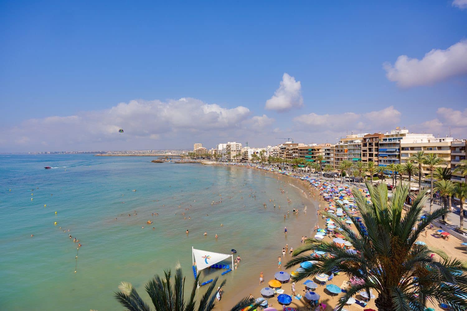 3 soveværelse Lejlighed til salg i Torrevieja med garage - € 287.000 (Ref: 9967125)