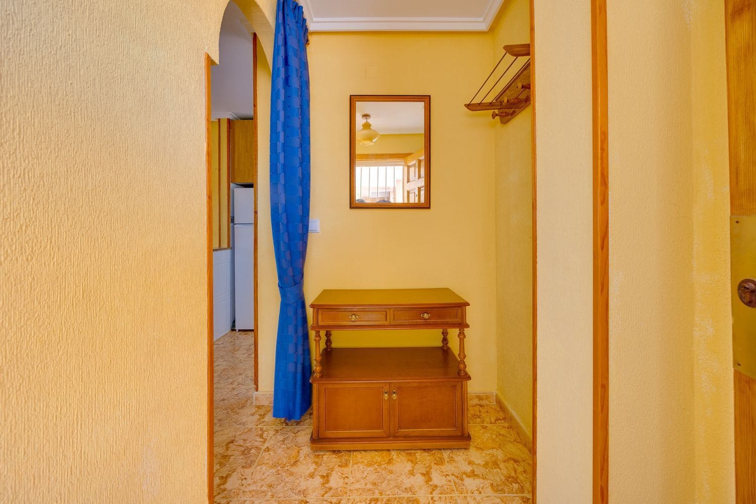 2 soverom Leilighet til salgs i Torrevieja med svømmebasseng garasje - € 129 900 (Ref: 9972422)