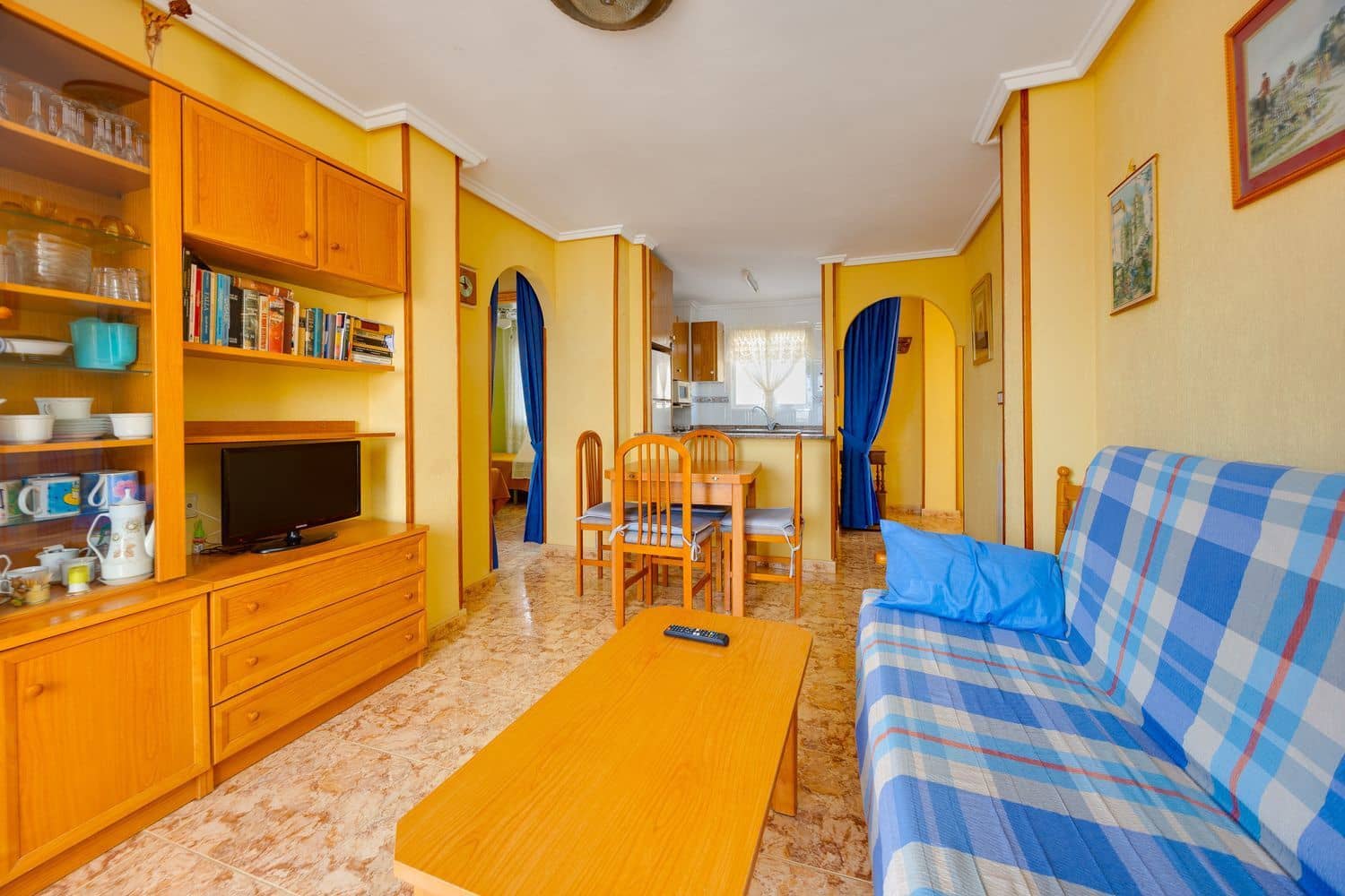 2 soverom Leilighet til salgs i Torrevieja med svømmebasseng garasje - € 129 900 (Ref: 9972422)