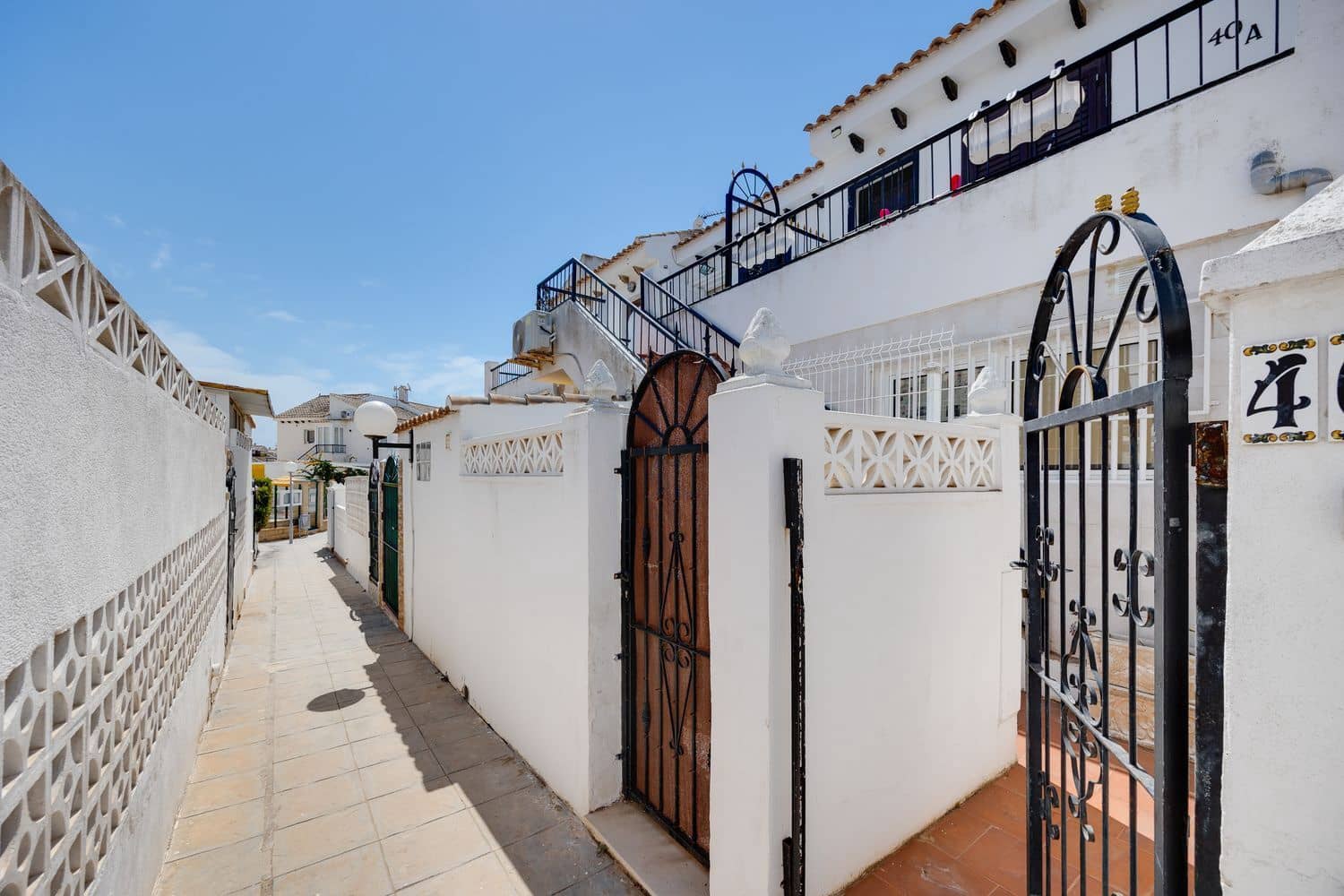 Apartamento de 1 habitación en Aguas Nuevas en venta con piscina garaje - 95.000 € (Ref: 9972423)