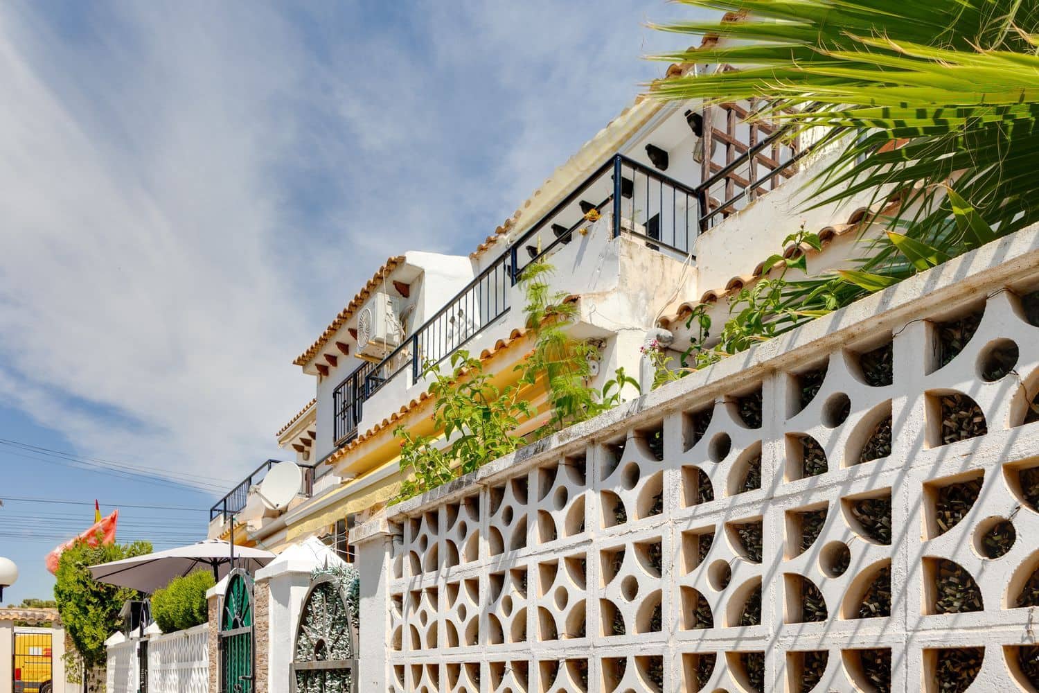 Apartamento de 1 habitación en Aguas Nuevas en venta con piscina garaje - 95.000 € (Ref: 9972423)