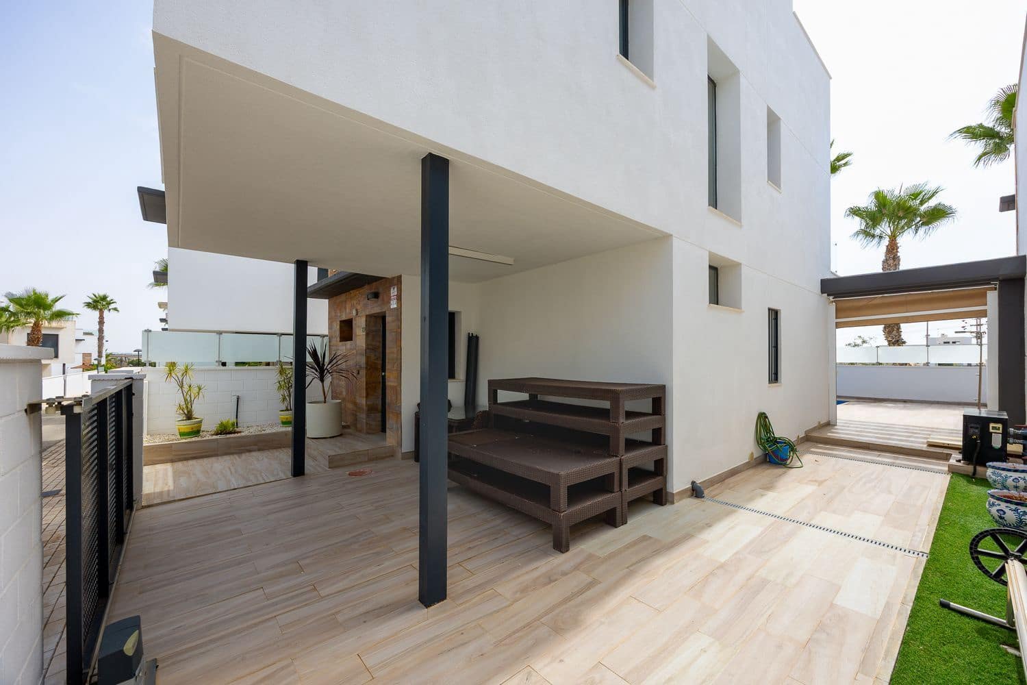 Chalet de 3 habitaciones en Orihuela Costa en venta con piscina garaje - 435.000 € (Ref: 9978098)
