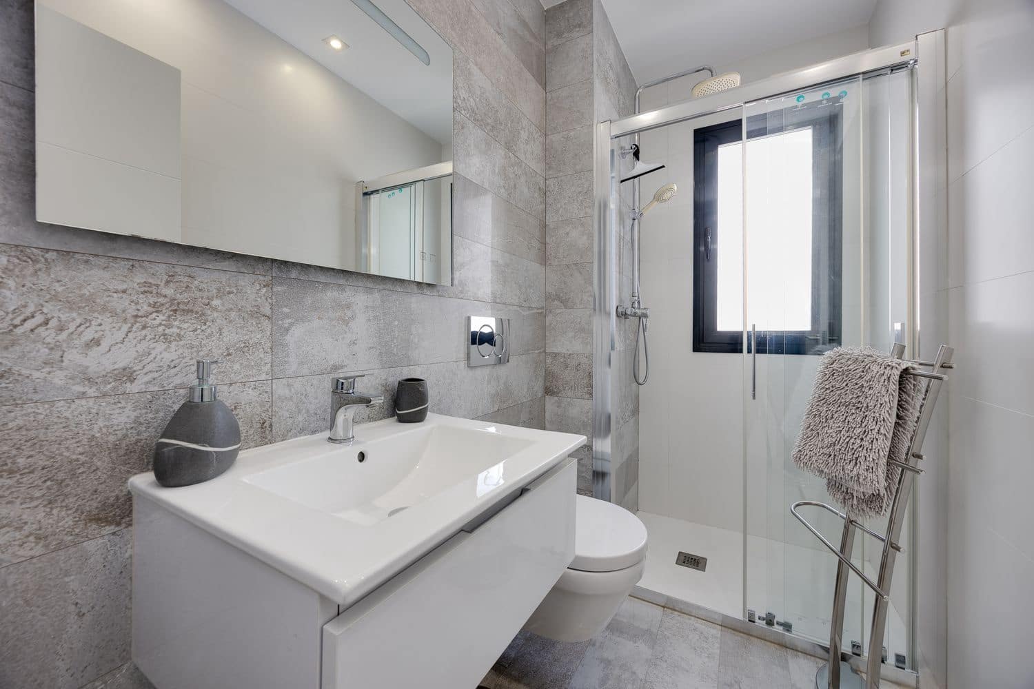 Chalet de 3 habitaciones en Orihuela Costa en venta con piscina garaje - 435.000 € (Ref: 9978098)