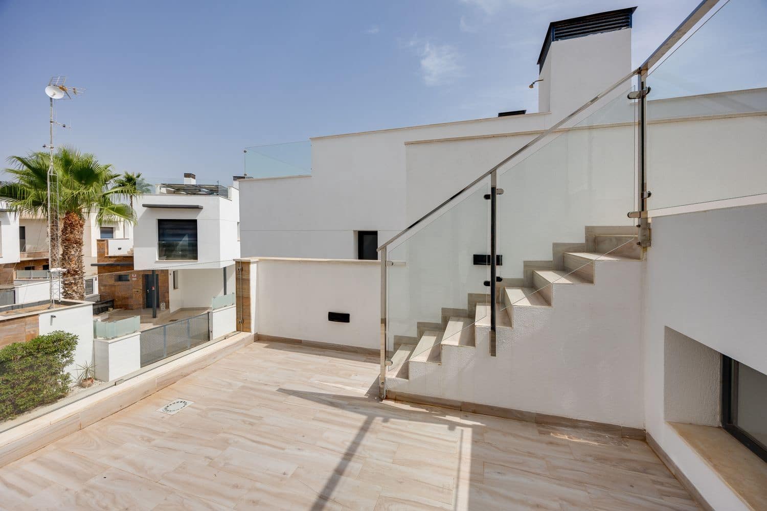Chalet de 3 habitaciones en Orihuela Costa en venta con piscina garaje - 435.000 € (Ref: 9978098)