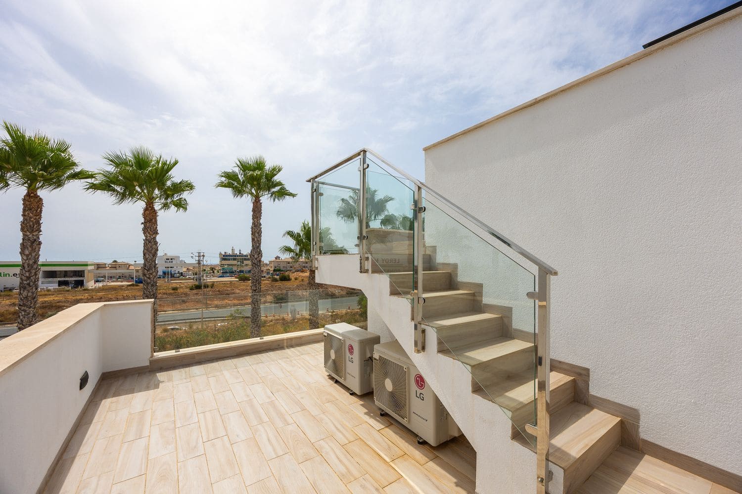 Chalet de 3 habitaciones en Orihuela Costa en venta con piscina garaje - 435.000 € (Ref: 9978098)