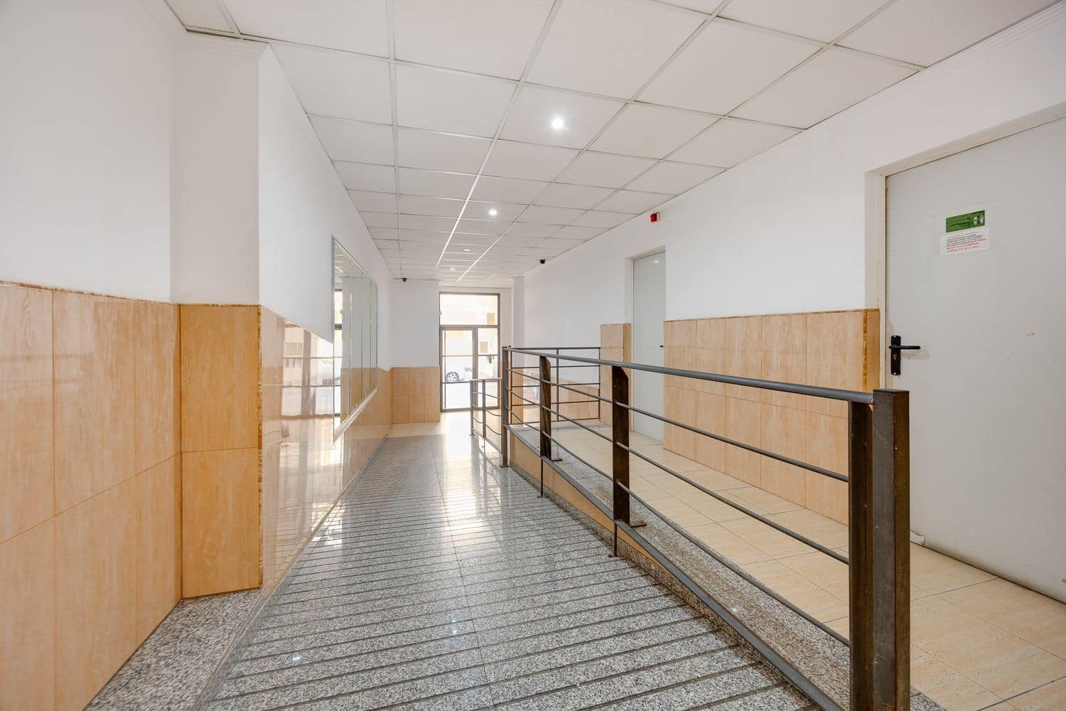 1 makuuhuone Huoneisto myytävänä paikassa Torrevieja mukana 
autotalli - 99 000 € (Ref: 9984237)