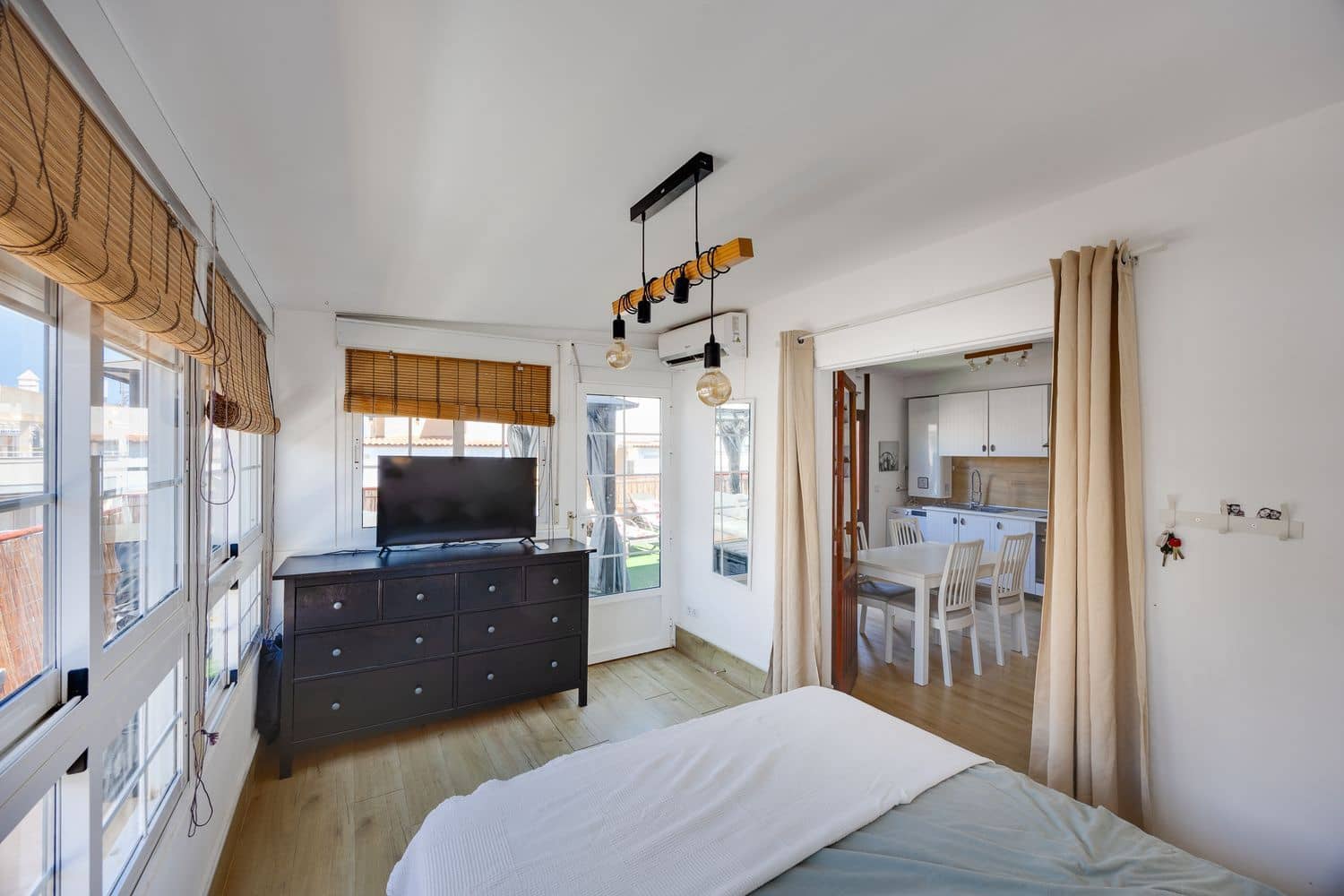 1 soveværelse Lejlighed til salg i Torrevieja med garage - € 159.000 (Ref: 9993800)