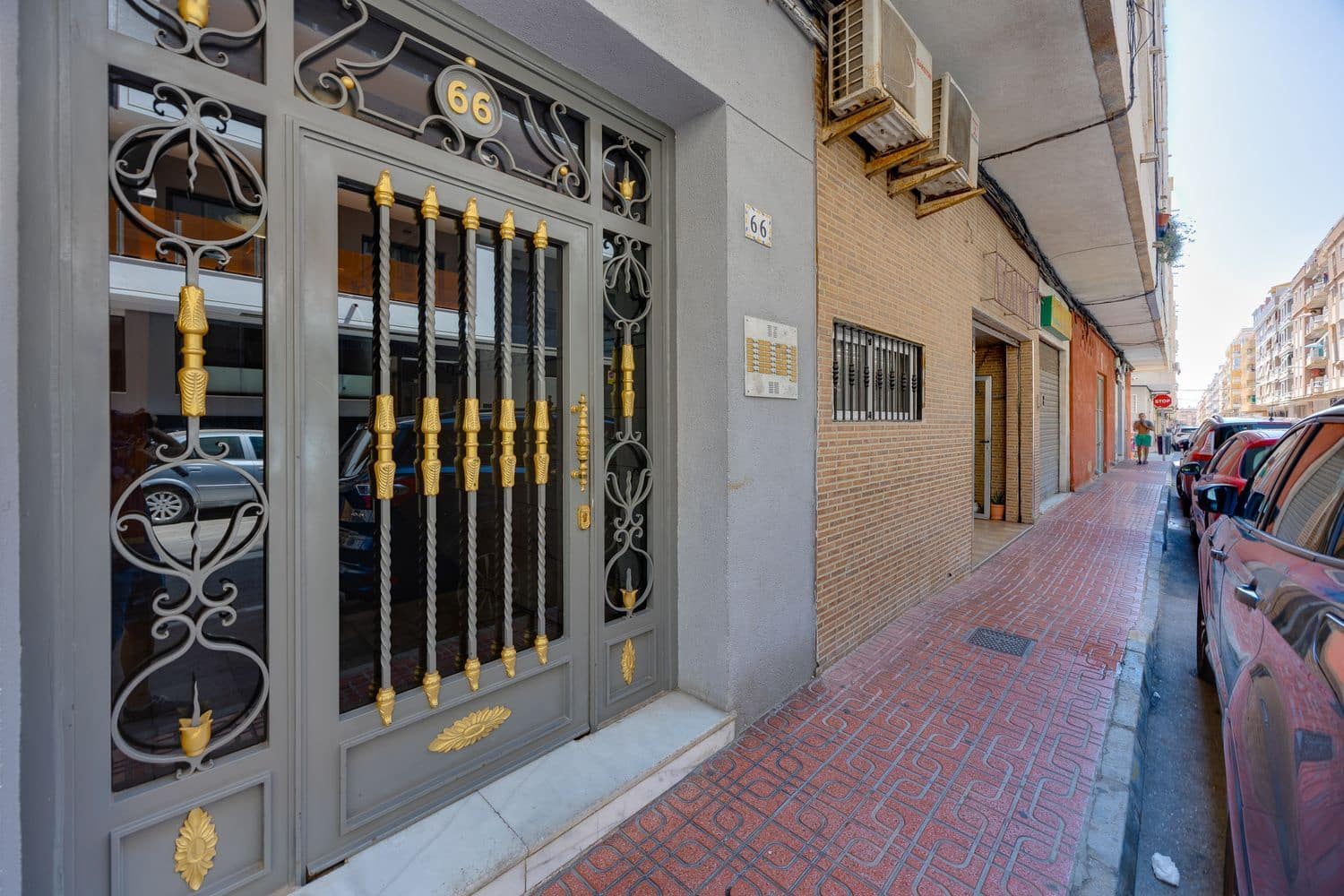 1 soveværelse Lejlighed til salg i Torrevieja med garage - € 159.000 (Ref: 9993800)